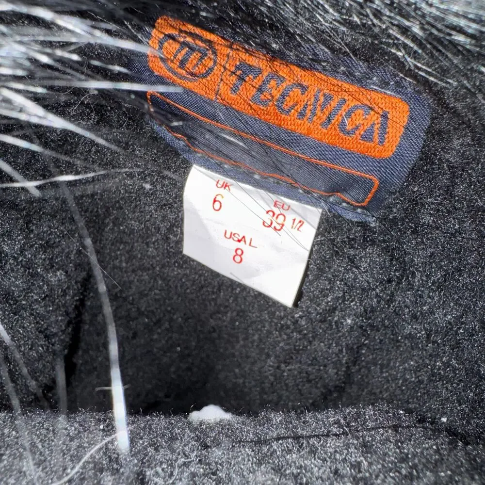 Tecnica black Real fur  Apres ski pull on boots